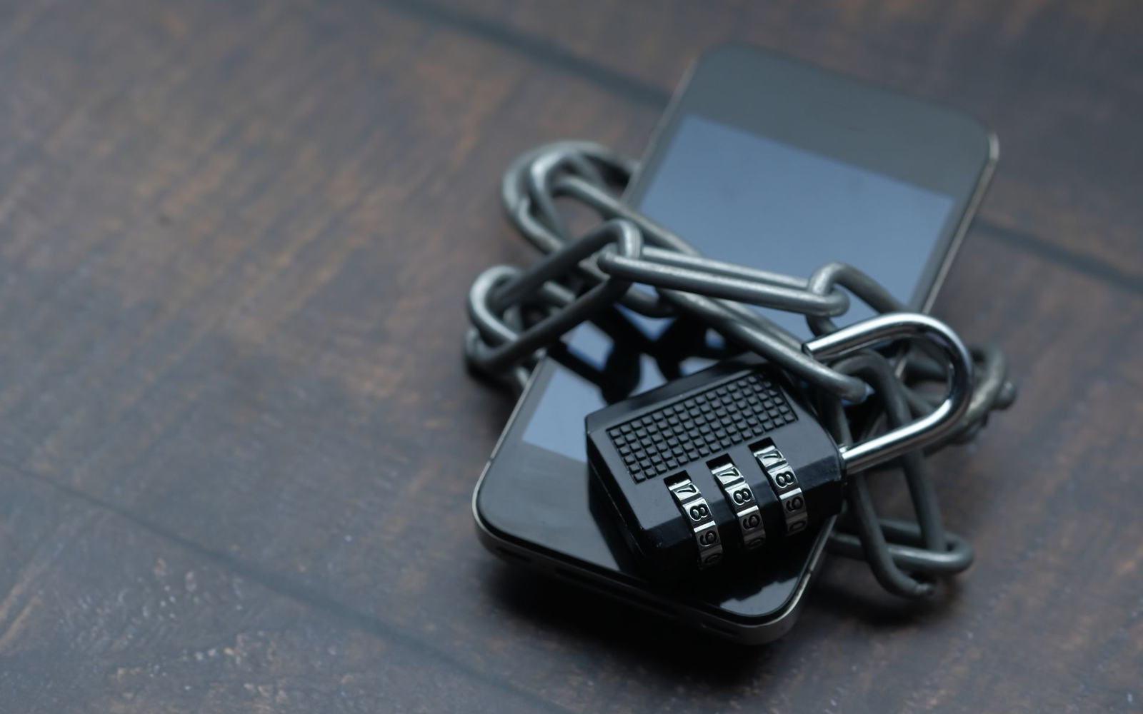 Identity Is the New Perimeter: Cloud and Mobile Security in 2026